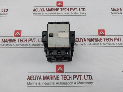Siemens 3Tb44 17-0A Motor Starter Contactor