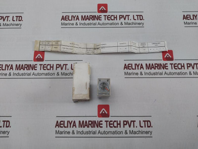 Omron H3Yn-2 Solid State Timer Relay