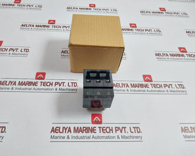 Idec Nrbm3100 3 Pole Circuit Protector 40A 250Vac