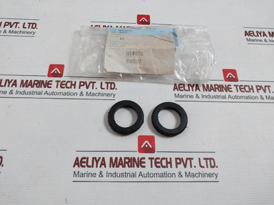 Lot Of 2X 1X4312 Grommet