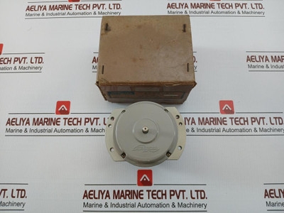 Tamagawa Seiki 100-110 V 50-60 Hz Synchro Tx.Tr Motor Ts 5N 2E 18