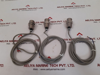Fuji Electric Pe2-cs10W Proximity Switch Fuji Electric Pe2-cs10W Proximity Switch