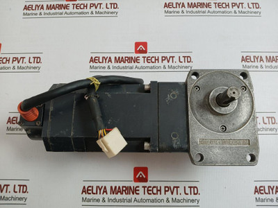 Kblm5120Gd-cm Ac Servo Motor 120 W By Oriental Motor