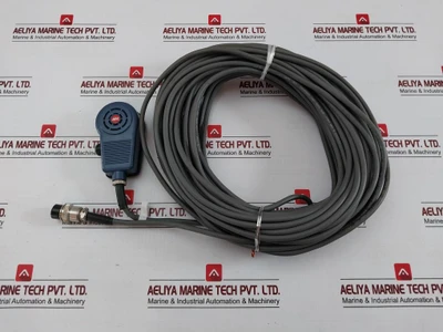 Marine Radio Dynamic Microphone 30-meter Part No. M7-e