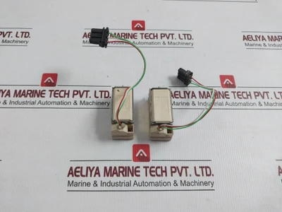 Schneider Electric Shunt Trip Coil 200-250V Ac-dc 33036