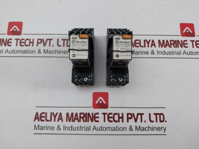 Lot Of 2X Finder 10A 250V Plug-in Relay With Socket 55.34.8.110.0050
