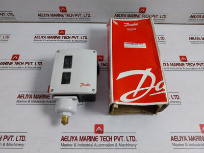 Pressure Switch Ac1-10a 400v By Danfoss Rt121 