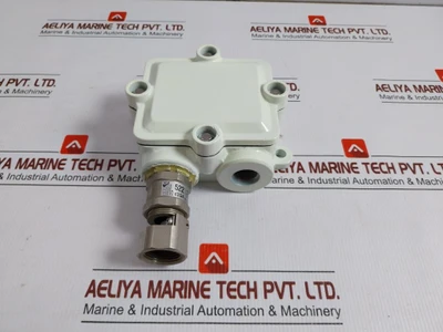 522-d2G4-Terminal-Junction-Box-Ito-Denki-208476-1.jpg