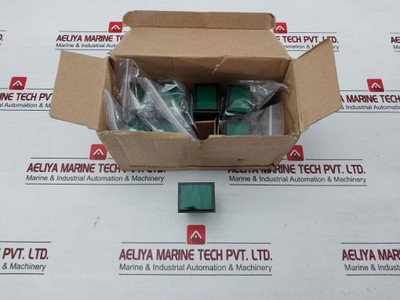 Cr40-a0G-Rectangular-Indicator-Lamp-100-240Vac-50-60Hz-Hanyoung-Nux-Lot-Of-8X-208709-1.jpg