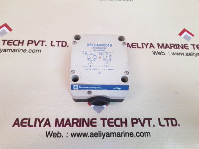 Telemecanique xsd-a400519 inductive sensor