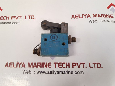 Wabco 3630070010 directional valve with roller lever Wabco 3630070010 directional valve with roller lever