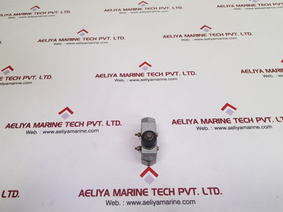 Yamatake-honeywell Micro Bze6-2Rn-j Limit Switch 15A-125 250 Or 480 Vac