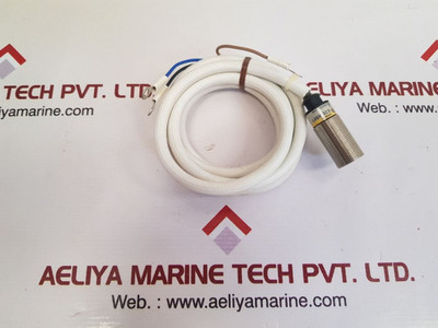 Omron e2e-x5e1 proximity sensor 12-24 vdc 200ma Omron e2e-x5e1 proximity sensor 12-24 vdc 200ma