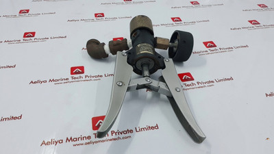 Pressure Calibration Model 1098P by Transmation Inc. Pressure Calibration Model 1098P by Transmation Inc.