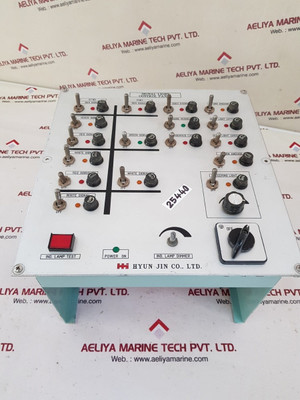 Hyun jin signal light control panel