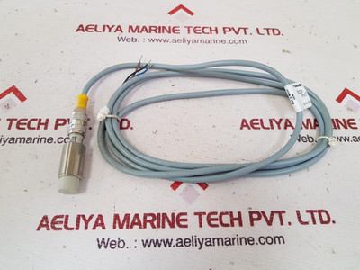 Omron e2eg-x10mb1-m1 proximity switch sensor