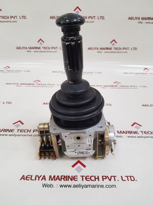 Nakamura Jcsluba C M3330Â° Joystick