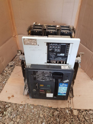 Hyundai Hat 12 Air Circuit Breaker 3 Pole 1250A 660Vac 50/60Hz Hyundai Hat 12 Air Circuit Breaker 3 Pole 1250A 660Vac 50/60Hz
