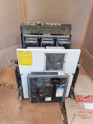 Hyundai Hat 25 Air Circuit Breaker 660V 2500A 50-60Hz Dc24V Ac660V 45Ka