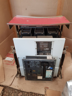 Hyundai Hat 25 Air Circuit Breaker 2500A 660V 50/60Hz 3 Pole