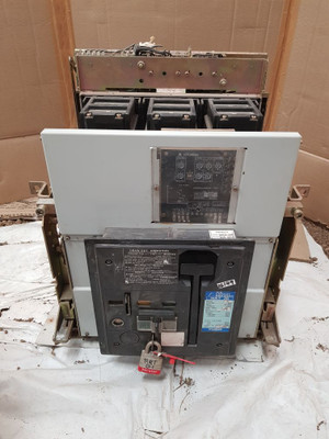 Hyundai Hat 25 Air Circuit Breaker 3-pole 660V 50-60Hz 2500A