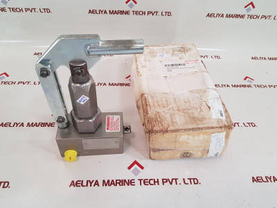 Tr Engineering 100142 Hand Pump