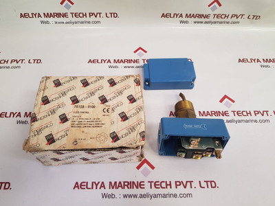 Johnson F61Sb-9100 Flow Control Switch 230V