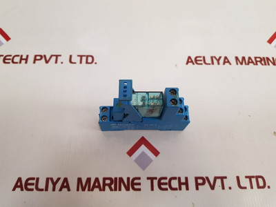 Finder 40.52 Miniature Relay With 95.95.3 Base