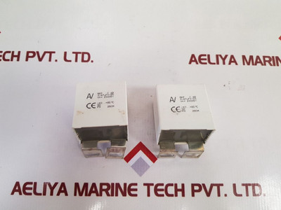 Lot Of 9X Av Arcotronics Mkp C.4B Capacitor -40...+85°C Lot Of 9X Av Arcotronics Mkp C.4B Capacitor -40...+85°C