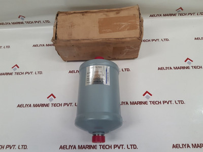 Carrier 30Gx417134 Oil Filter Carrier 30Gx417134 Oil Filter