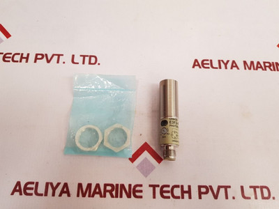 Omron e3f2-r4b4-m1-m photoelectric sensor Omron e3f2-r4b4-m1-m photoelectric sensor