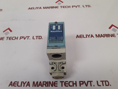 Telemecanique Xml-a004A2S11 Nautilus Pressure Switch 240V 1,5A