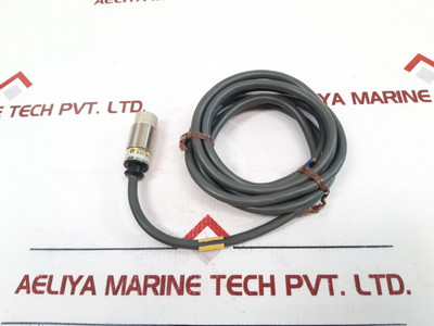 Omron E2E-x10My2 Proximity Switch Omron E2E-x10My2 Proximity Switch