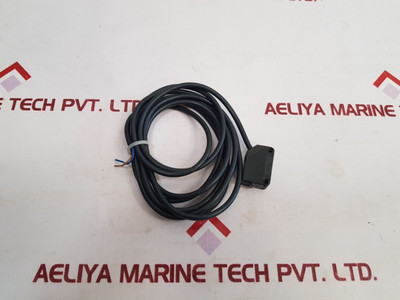 Omron E3Z-t81-l Photoelectric Switch Omron E3Z-t81-l Photoelectric Switch