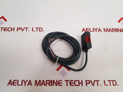 Omron E3S-at71-l Photoelectric Switch