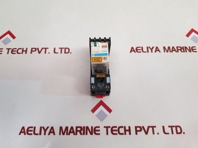 Telemecanique Rxm4Ab2Bd Relay With Rxze2S114M Socket Base