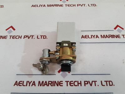 Cm111/F6/74469/Mnf/Src Cm111/F6/74469/Mnf/Src