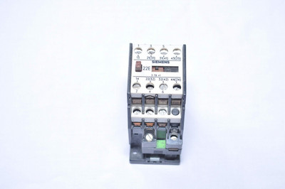 Siemens 22E 3Tb41 17 0A Contactor - Vde 0660 - Made In Germany Siemens 22E 3Tb41 17 0A Contactor - Vde 0660 - Made In Germany