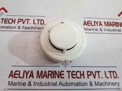 System Sensor 2351E Smoke Detector En54-7: 2000 82F372 Rev. A System Sensor 2351E Smoke Detector En54-7: 2000 82F372 Rev. A