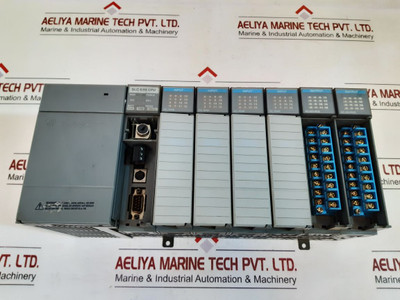 Allen-bradley Slc 500 1746-p3 With 7 Slot Rack Power Supply 19.2-28.8 Vdc Ser. A