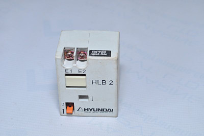 Hyundai Hlb 2 Latching Block 200-240 V Ac/Dc 50/60Hz