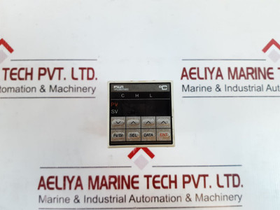 Fuji Pyz4Tby2-1E Temperature Controller