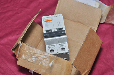 Merlin Gerin C60Hb 2 Pole Circuit Breaker B20 R0823 20Amp