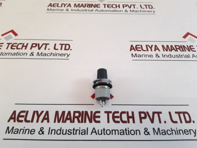 Potentiometer Vishay Pe30 P
Vishay
Pe30 P
Ik 20% A 0214 Potentiometer Vishay Pe30 P
Vishay
Pe30 P
Ik 20% A 0214