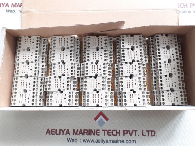 Lot Of 19X Omron Pyf-14A-n Relay Socket