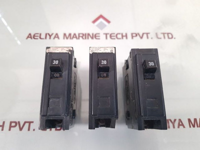 Lot Of 3X Cutler-hammer Ba Circuit Breaker Lot Of 3X Cutler-hammer Ba Circuit Breaker