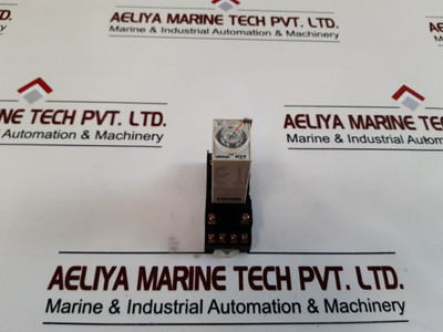 Lot Of 4X Omron H3Y-4 Timer Un Ac250V 3A