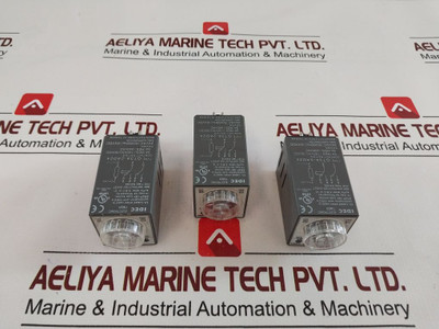 Idec Gt3A-2Ad24 Electronic Timer 3A (Res.) 240Vac