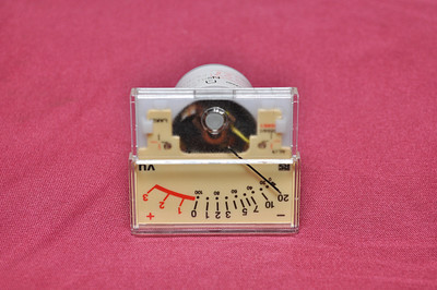 Sifam 1734V Analog Voltmeter 201-0318 Sifam 1734V Analog Voltmeter 201-0318