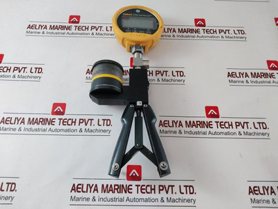 Fluke 700G08 Pressure Gauge With 700Htp2 Hydraulic Test Gauge Pump Fluke 700G08 Pressure Gauge With 700Htp2 Hydraulic Test Gauge Pump
